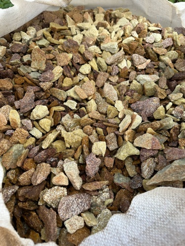 Златолит персиковый декоративная каменная крошка купить в Ялте