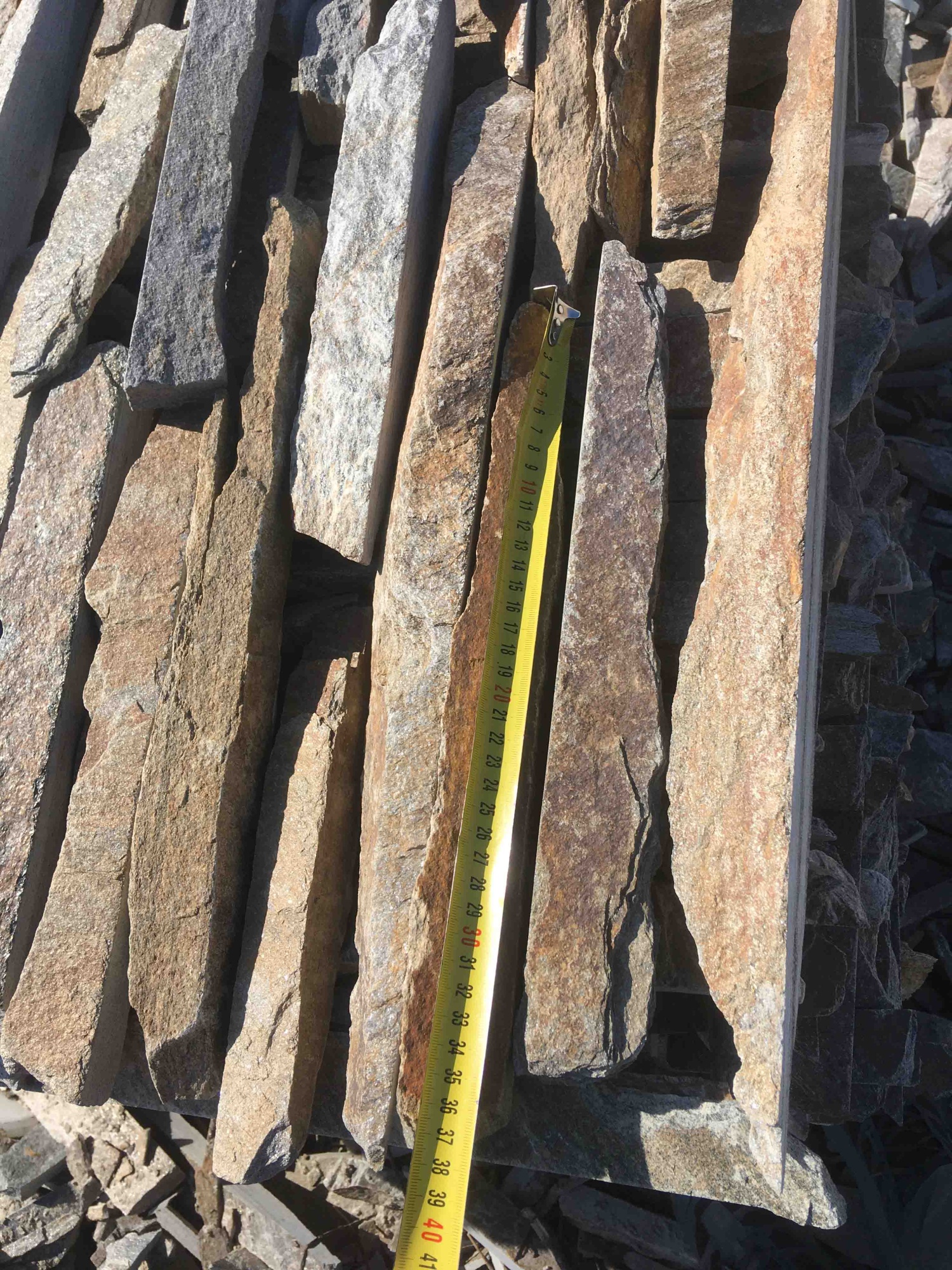 Горбушка златолит мультиколор для облицовки купить в Ялте