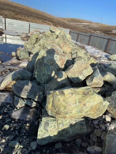Камни для ландшафтного дизайна зелёные 10-60 килограмм купить в Ялте