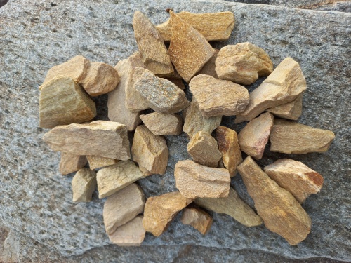 Златолит жёлтый декоративная каменная крошка купить в Ялте