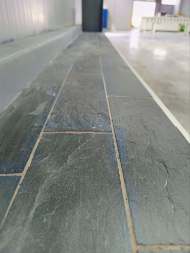 Плитка чёрная из натурального камня фасадная 30 см * 5 см, толщина 7 мм -30 мм купить в Ялте